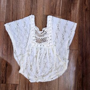 Anthropologie Sunday In Brooklyn Crochet Lace Flutter Sleeve Cover-up Top